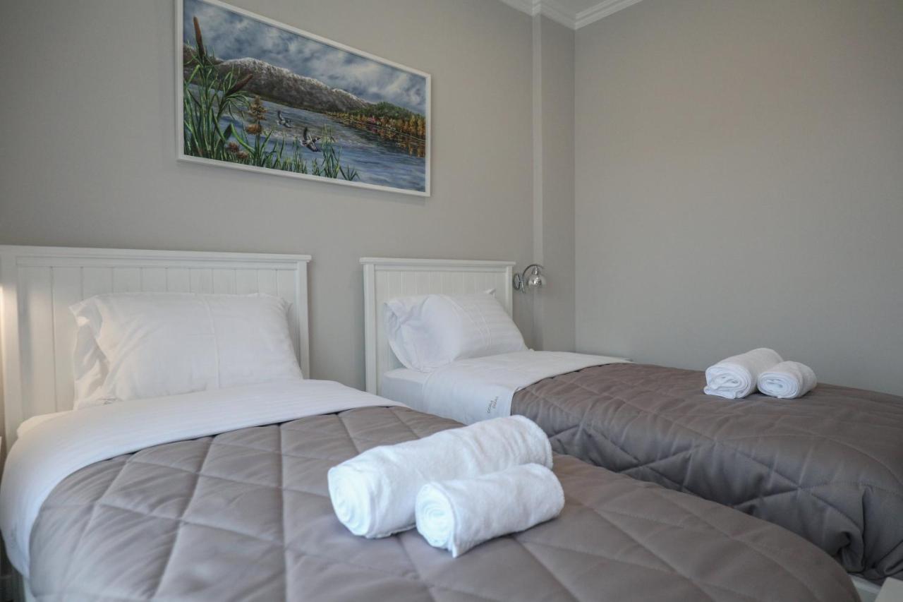 Hotel Peroni Korça Kültér fotó
